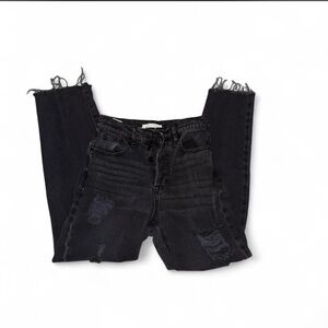 PACSUN High Rise Straight Jeans
Size 23
Inseam 23”